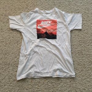 Boys sunset nike tee